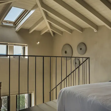 F Zeen Kefalonia (adults Only)