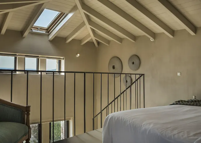 F Zeen Kefalonia (adults Only)