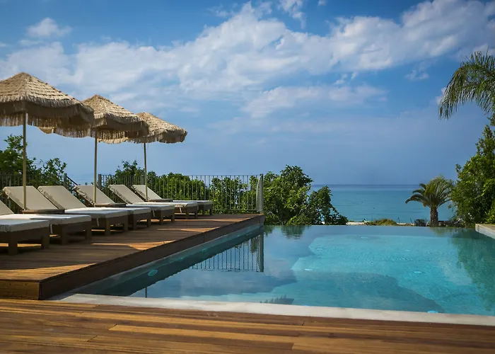 F Zeen Kefalonia (adults Only)